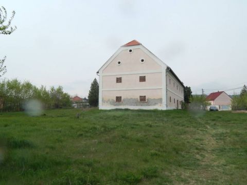 Eladó Vendéglátás 8041 Csór 