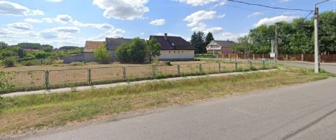 Eladó Telek 6344 Hajós  Fő utcán sarki telek