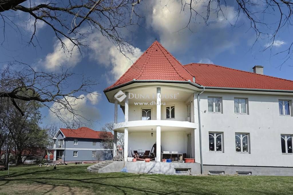 2230 Gyömrő , Gyömrőn a Spar közelében — 1/50