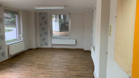 Eladó Üzlethelyiség 8935 Nagykapornak , Nagykapornak posta 