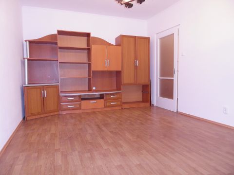 Kiadó Lakás 4029 Debrecen , Bútorozatlan, 1+1 szobás kiadó, Fényes udvari lakás!