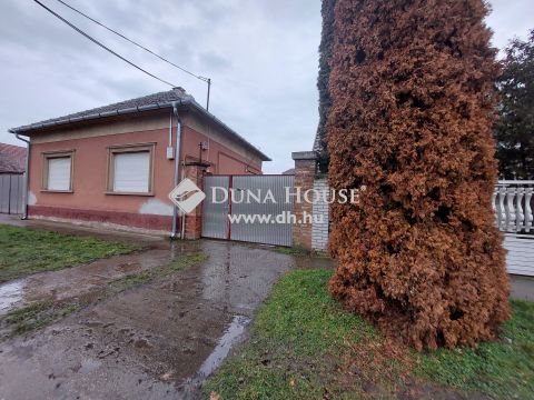 Eladó Ház, Pest megye, Nagykőrös - Nagykőrösön Kétgenerációs családi ház ELADÓ!