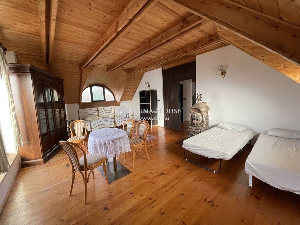 8237 Tihany , Tihany, központi helyen — 1/26