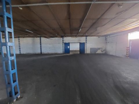 Kiadó Ipari 2800 Tatabánya 