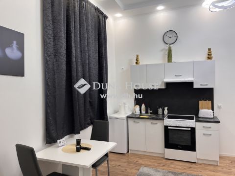 Eladó Lakás, Budapest 6. kerület