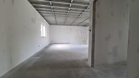 Eladó Irodaépület 9400 Sopron , Belváros széle 