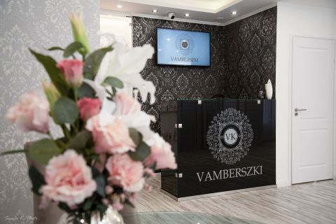 Eladó Iroda 2314 Halásztelek , Exkluzive szépségszalon Halásztelken