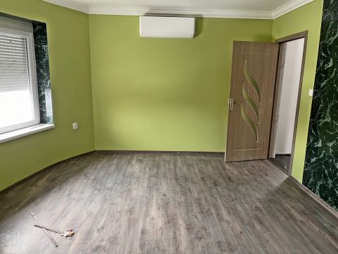 Eladó Ház 7213 Szakcs Szakcs, Kossuth Lajos utca 10.
