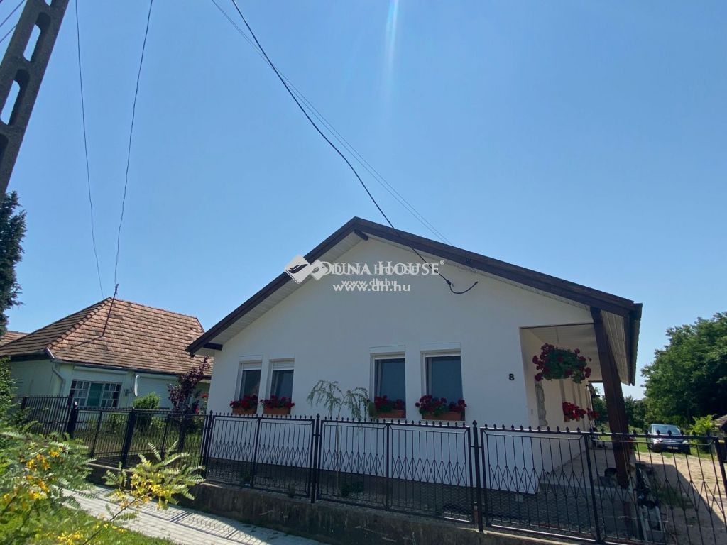 2454 Iváncsa — 1/26