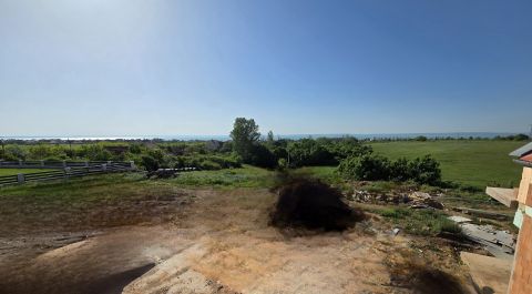 Eladó Ház 8228 Lovas örök balatoni panorámás ikerházfél Lovason