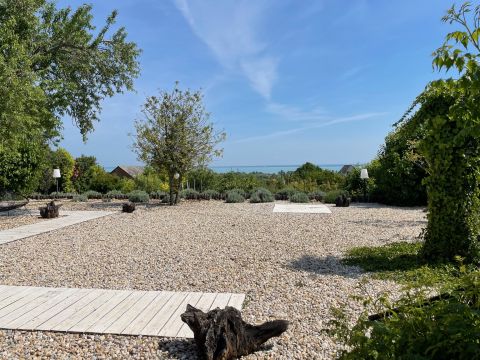 Eladó Ház 8228 Lovas 