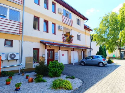 Eladó Lakás 7200 Dombóvár 