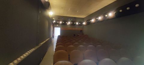 Eladó Intézmény 1074 Budapest 7. kerület , KELETI PÁLYAUDVAR KÖZELÉBEN MOZI ELADÓ