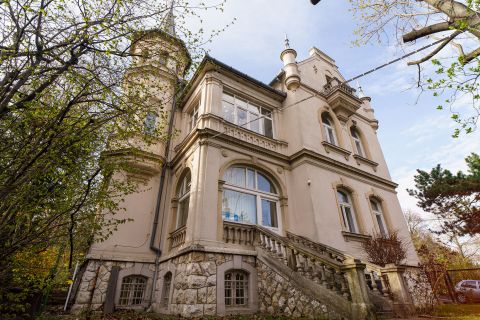 Kiadó Lakás 1025 Budapest 2. kerület , Budapest II. Kerület  Rózsadomb 