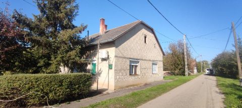 Eladó Ház 5476 Szelevény , 5476 Szelevény, Csendes