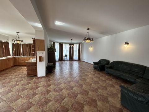 Eladó Ház 2371 Dabas Dabas-Sáriban 4 szoba+nappalis családi ház