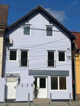 Eladó Ház 2045 Törökbálint 
