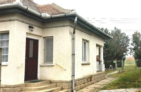 Eladó Ház 5130 Jászapáti 5130 Jászapáti, jó