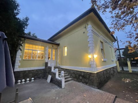 Eladó Ház 1181 Budapest 18. kerület 