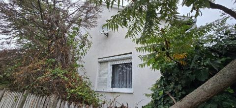 Eladó Ház 4100 Berettyóújfalu , 4100 Berettyóújfalu, Lakóövezet