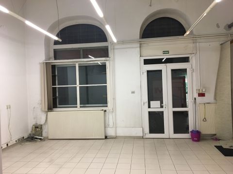 Eladó Üzlethelyiség 1063 Budapest 6. kerület 