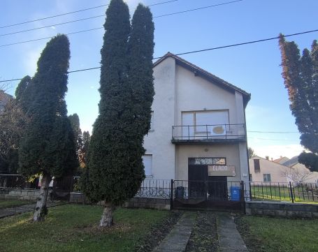 Eladó Ház 7754 Bóly , csendes részen
