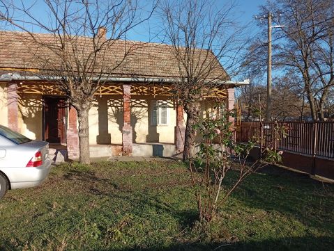 Eladó Ház 5055 Jászladány Posta utca 34