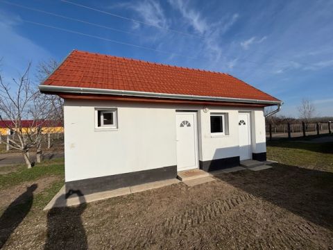 Eladó Mezőgazdasági 6100 Kiskunfélegyháza 