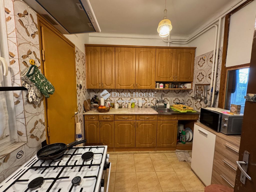 4225 Debrecen , Józsán, bevásárló központ mögött, csendes utcában sorházi lakás ELADÓ! — 1/13