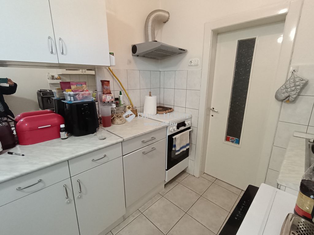 2700 Cegléd , Széchenyi út — 1/27