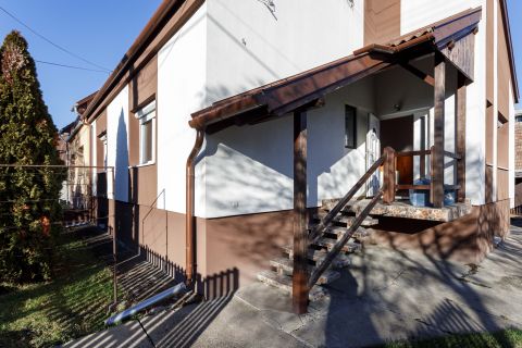 Eladó Ház 9200 Mosonmagyaróvár , Kossuth Lajos utca OMW kút