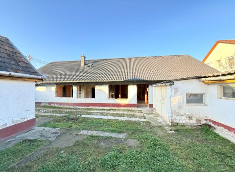 Eladó Ház 1238 Budapest 23. kerület Családi ház, garázzsal, tárolóval, akát több generációnak is