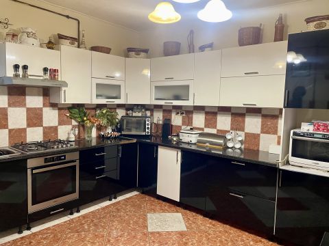Eladó Ház 8200 Veszprém , Veszprém, Dózsaváros