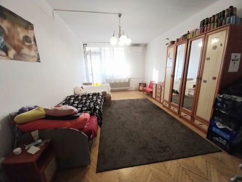 Eladó Lakás 3200 Gyöngyös 