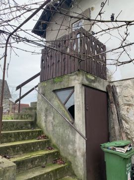 Eladó Ház 2903 Komárom Kertes házas övezet