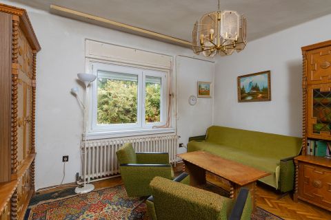 Eladó Ház 1163 Budapest 16. kerület 