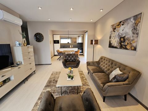 Kiadó Lakás 4027 Debrecen , Prémium residence 
