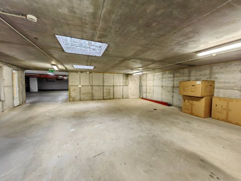 Kiadó Tároló/Raktár 6000 Kecskemét Jókai utca