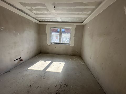 Eladó Ház 4031 Debrecen , Önálló Újépítésű Családi Ház