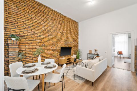 Eladó Lakás 1074 Budapest 7. kerület 