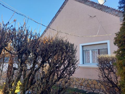 Eladó Ház 8500 Pápa 