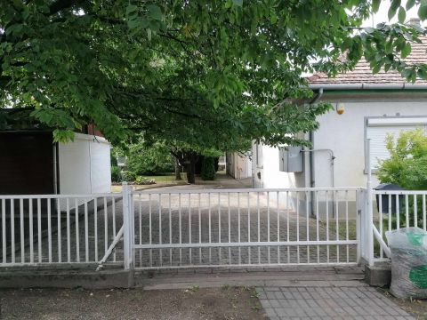 Eladó Ház 8600 Siófok 
