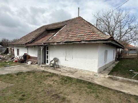 Eladó Ház 2243 Kóka 