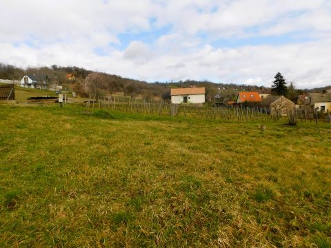 Eladó Telek 8256 Ábrahámhegy 