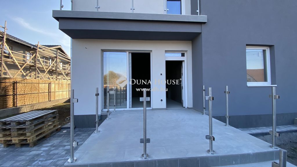 For sale Flat 2330 Dunaharaszti, 