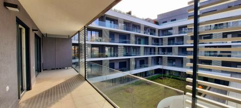 Kiadó Lakás 1027 Budapest 2. kerület Modern, szép lakás nagy terasszal, garázzsal a Vízivárosban