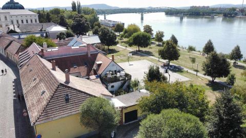 Eladó Ház 2500 Esztergom 