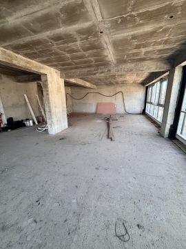 Kiadó Üzlethelyiség 9024 Győr Szauter Ferenc utca