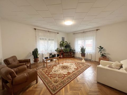 Eladó Ház 8412 Veszprém , Gyulafirátót 