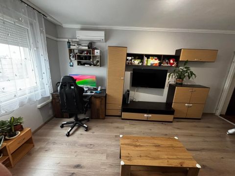 Eladó Lakás 4029 Debrecen , Műszaki Egyetem közelében.